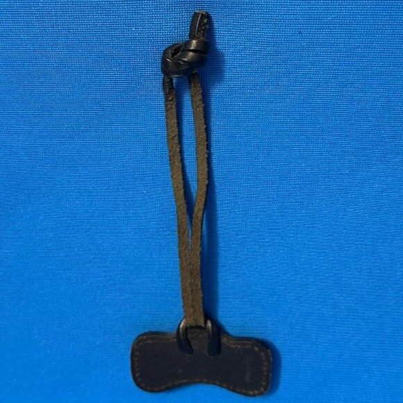 VINTAGE DOONEY & BOURKE SCOTTIE DOG BONE HANG TAG BAG CHARM ( SCOTTISH TERRIER ) - Picture 11 of 16